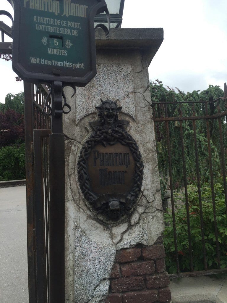 phantom_manor_disney_paris