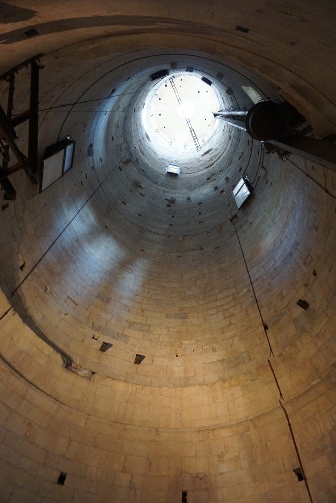 inside_view_leaning_tower