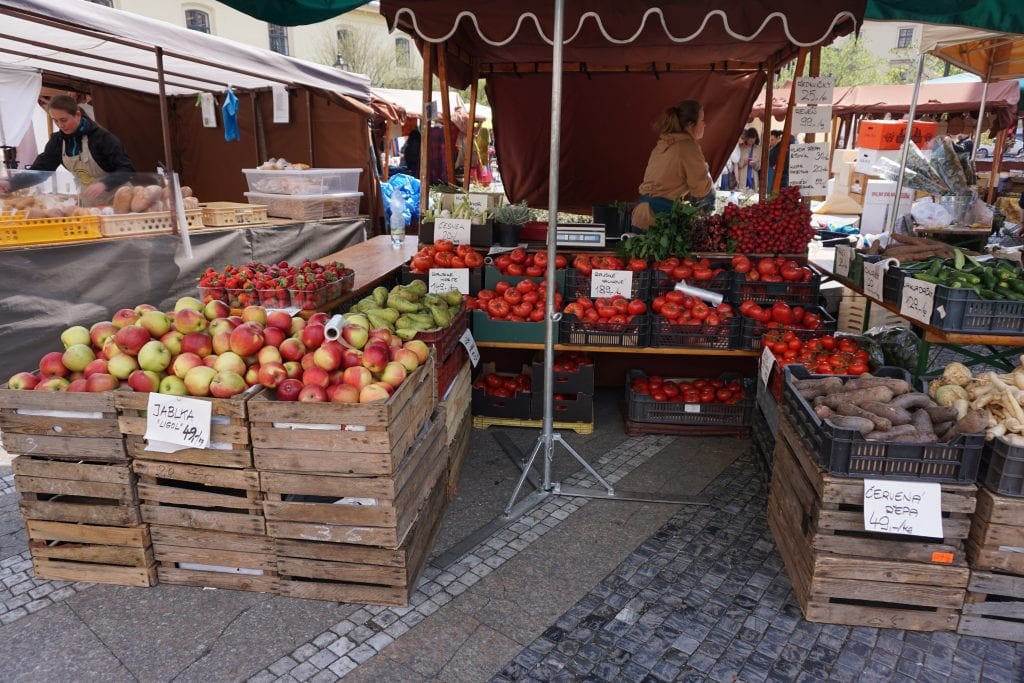 Fruit_Stand_Prague