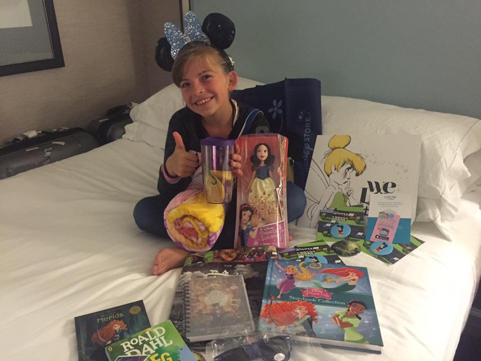 Disney SMMC Room Drop swag | Global Munchkins