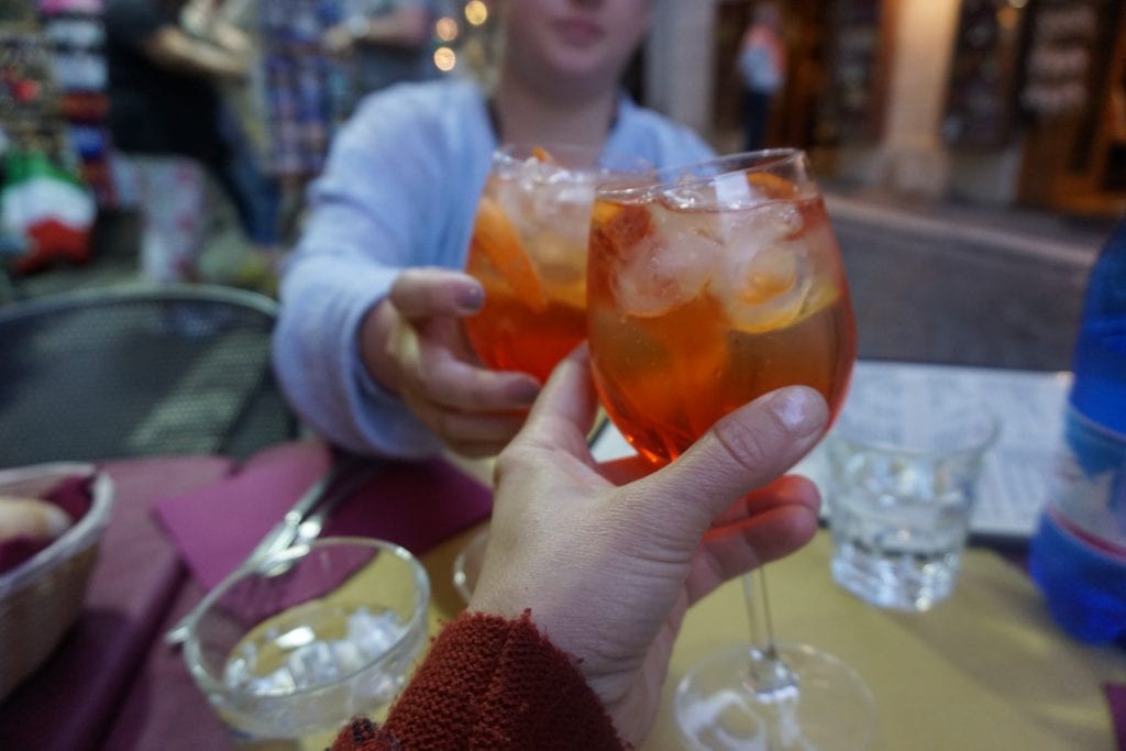 Cheers to a delicious apple cocktail in Rome- Global Munchkins