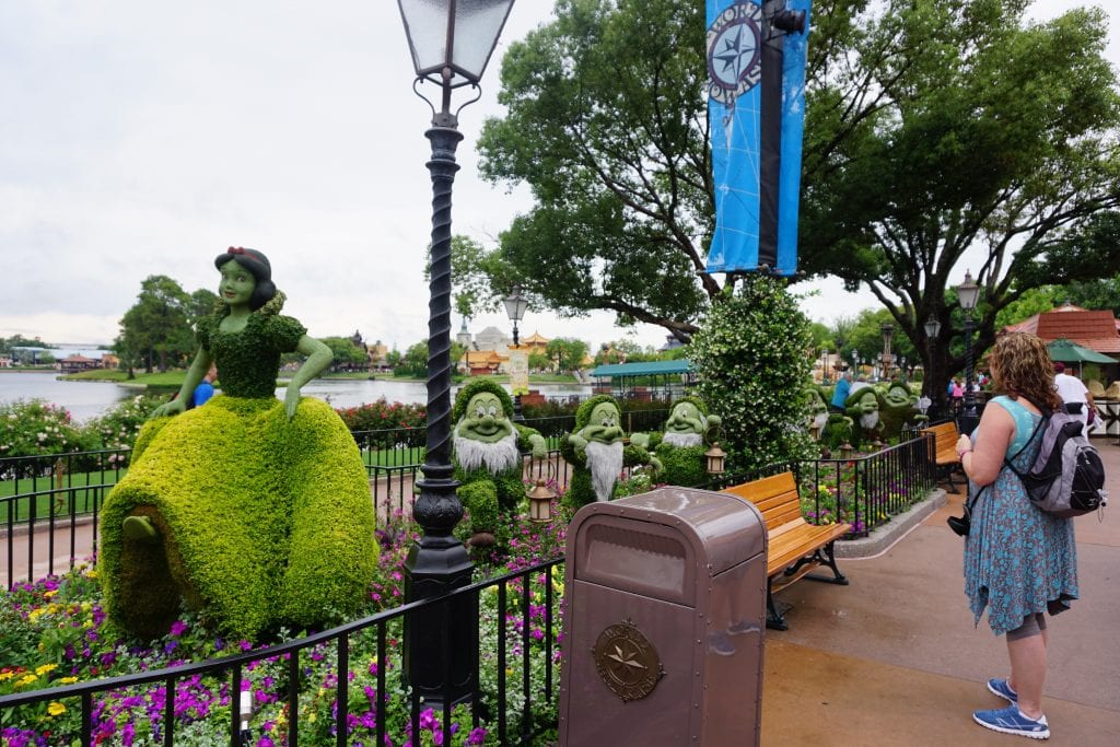 Snow White Topiary at Epcot's International Flower and Garden Festival | Global Munchkins