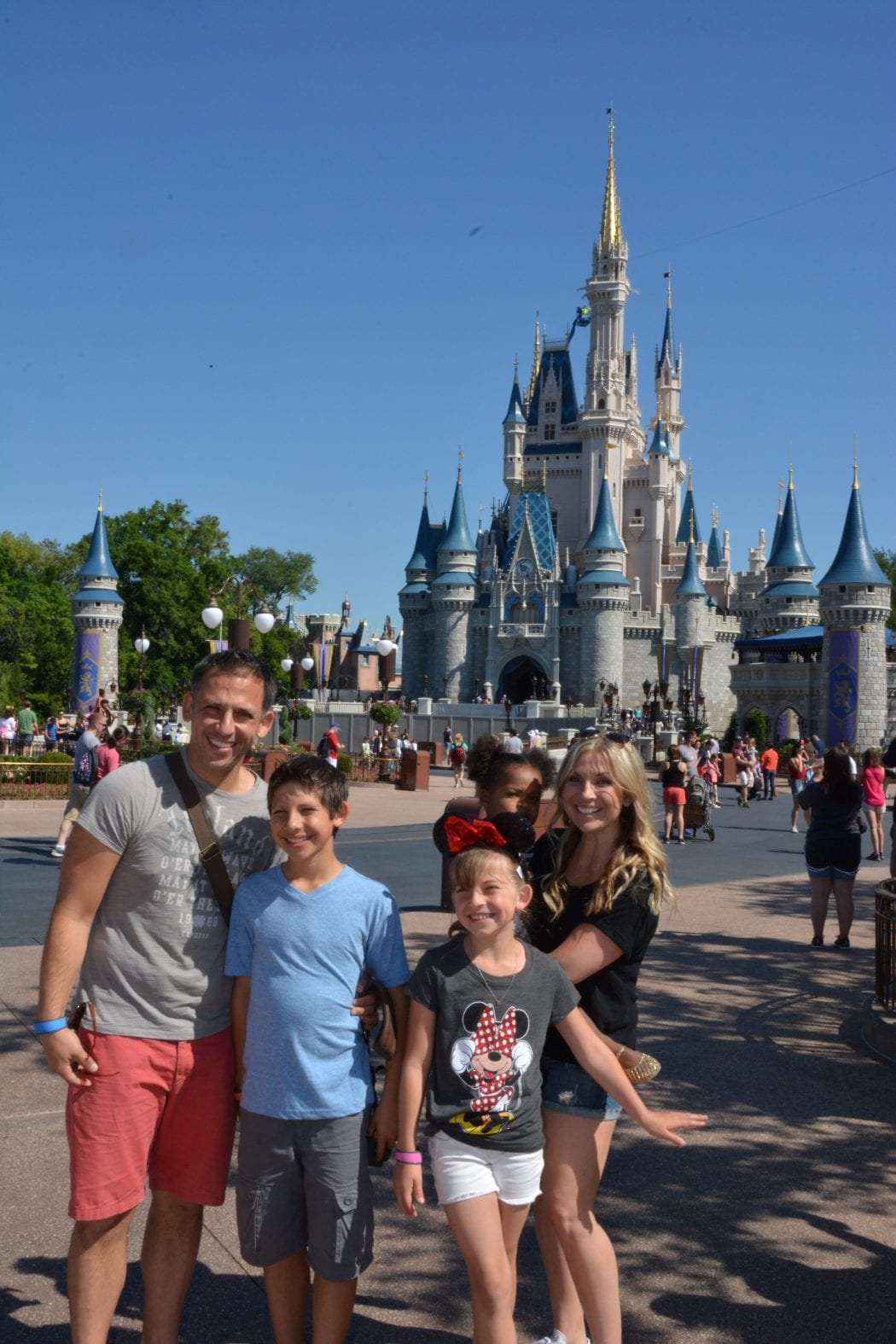 Disneyworld Photo Tour-Photo (Ph)riday Series | Global Munchkins