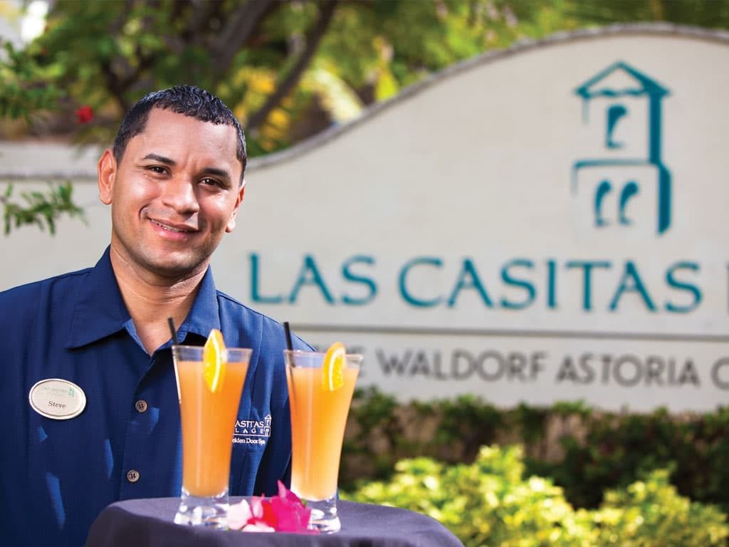 cocktail-welcome-la casitas village at El Conquistador Resort