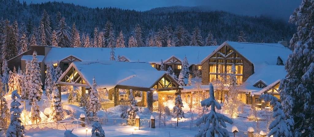 Snow Covered Tenaya Lodge. The BEST of the Yosemite Resorts. If you are looking for a luxurious hotel in Yosemite this is it. It's also both kid & pet friendly too!