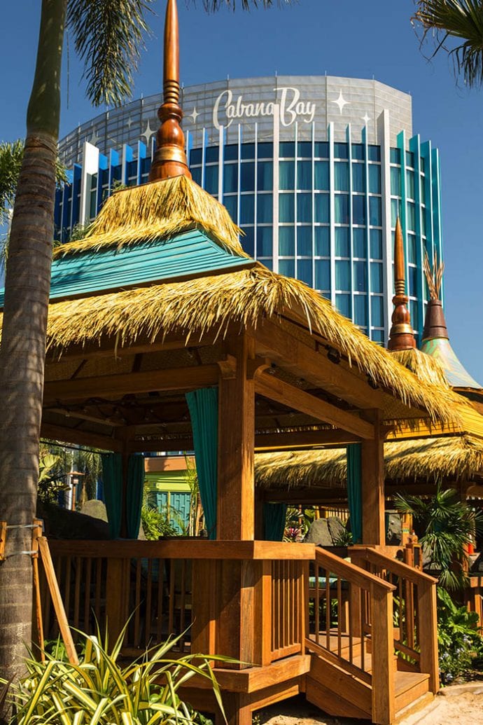 Ultimate Guide to Volcano Bay Rides, Food, Cabanas & More