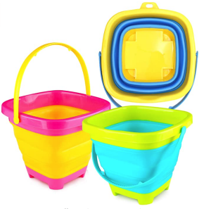 beach packing list, beach sand toys, ltoys for the lake, kids toys for the beach, what to bring to the beach, portable buckets, collapsible buckets