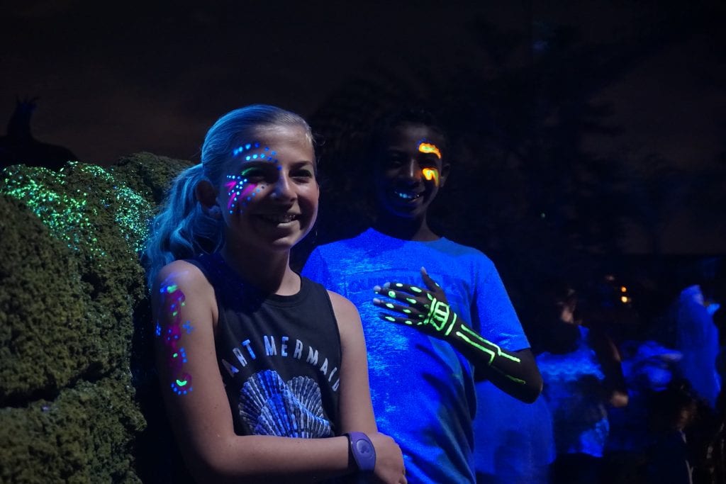 pandora glow in the dark paint - walt disney world packing list