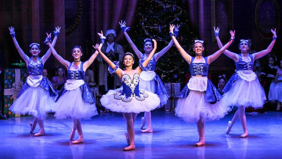 ultimate guide to christmas in temecula - nutcracker