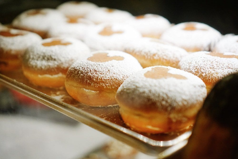 Disney Free Dining - Beignet Snacks