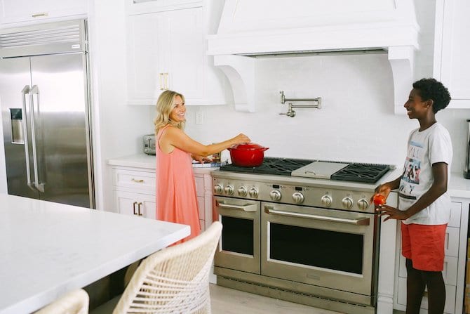 White Kitchen with Jeffrey Court Paloma Backsplash