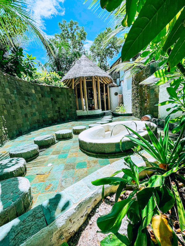 Soneva Fushi Island Villa Outdoor Bath