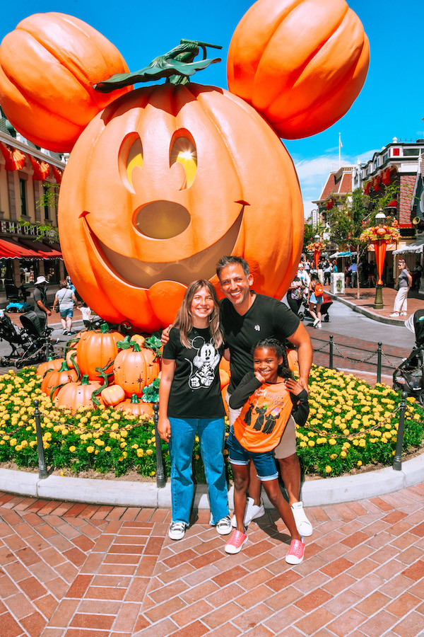 Disneyland Halloween Mickey Pumpkin