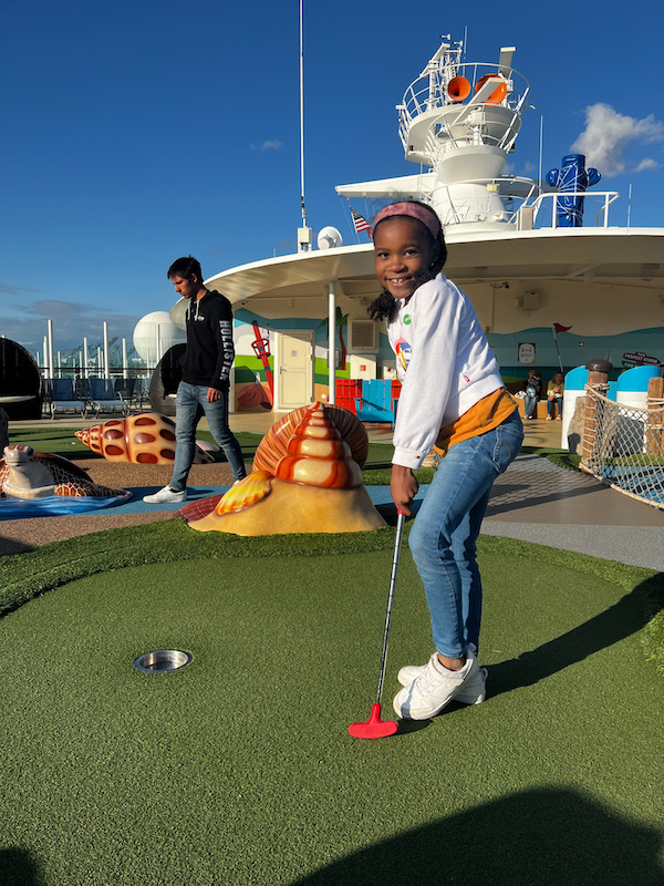 Royal Caribbean Mini Golf