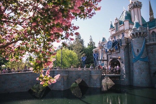 best rides at Disneyland