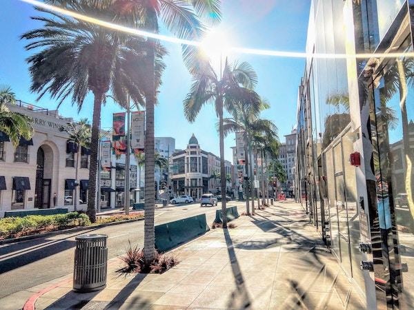 Rodeo drive shopping destination of a lifetime hi-res stock