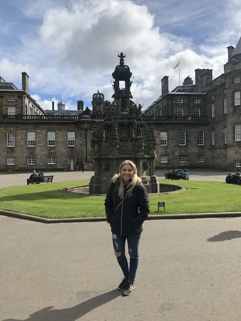 15 Amazing things to do in Edinburgh - Incredible Sights, Museums & More! 11 things to do in edinburgh