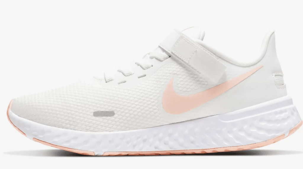 Best Shoes for Disney - Ultimate Guide to save your feet. 7 disney shoes for women
