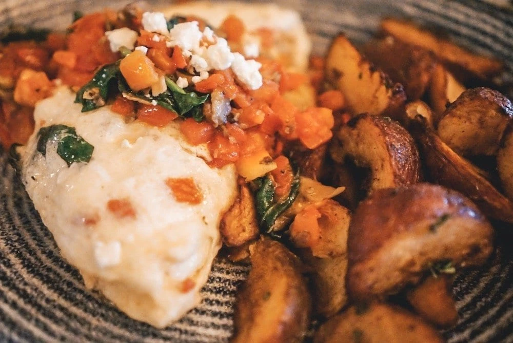 The Best Epcot Breakfast- 11 Delicious Meals Around The World! 4 Best Disney World Character Dining