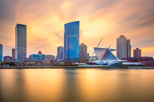 15 Awesome Things to Do in Milwaukee with Kids! 1 things to do in Milwaukee with kids