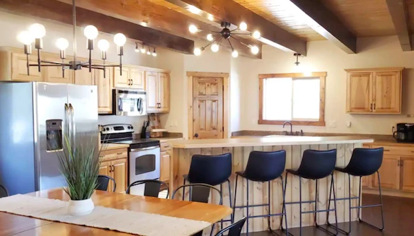 10 Beautiful and Unique AirBnbs near Zion National Park 7 airbnbs near Zion National Park